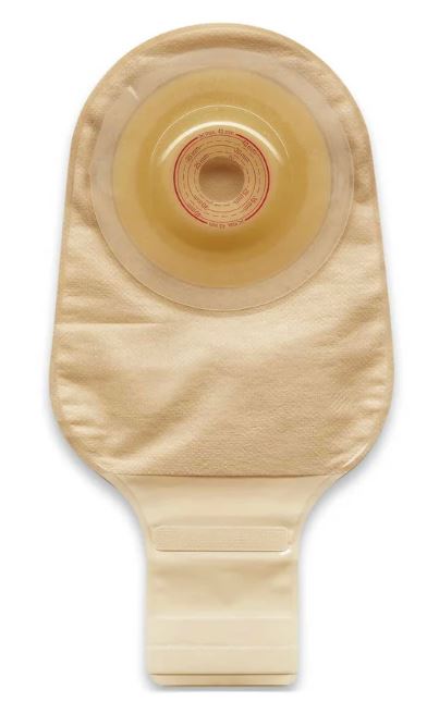 Esteem  Flex Convex worek jednoczęściowy otwarty z filtrem z zapinka InvisiClose z otworem do docinania beżowy 20-57/60 MM